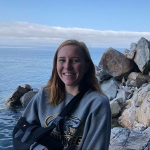 Meet your Posher, Katie